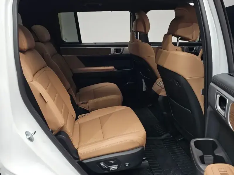 2024 Hyundai Santa Fe с пробегом 4 819 км