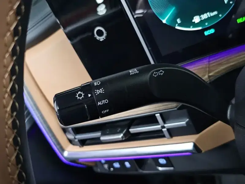 2024 Hyundai Santa Fe с пробегом 4 819 км