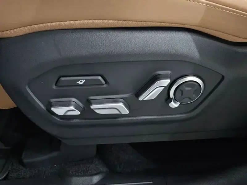 2024 Hyundai Santa Fe с пробегом 4 819 км