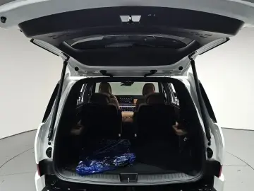 2024 Hyundai Santa Fe с пробегом 4 819 км