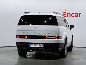 2025 Hyundai Santa Fe с пробегом 17 153 км