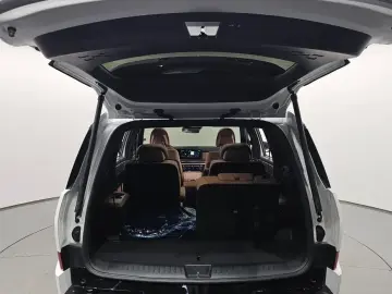 2025 Hyundai Santa Fe с пробегом 17 153 км
