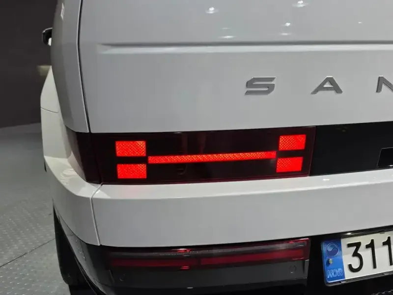 2024 Hyundai Santa Fe с пробегом 23 012 км