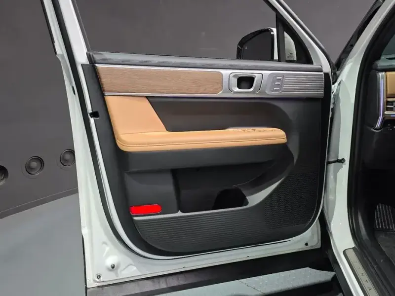 2024 Hyundai Santa Fe с пробегом 23 012 км