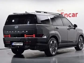 2025 Hyundai Santa Fe с пробегом 11 012 км