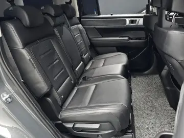 2025 Hyundai Santa Fe с пробегом 11 012 км