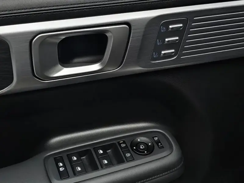 2025 Hyundai Santa Fe с пробегом 11 012 км