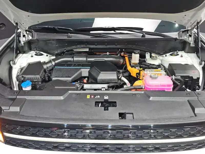 2024 Hyundai Santa Fe с пробегом 9 617 км