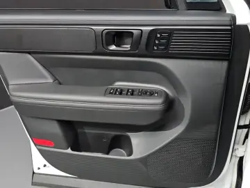 2024 Hyundai Santa Fe с пробегом 9 617 км