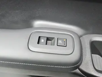2024 Hyundai Santa Fe с пробегом 9 617 км