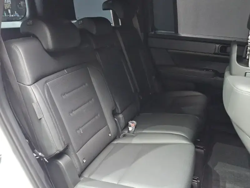 2024 Hyundai Santa Fe с пробегом 9 617 км