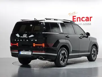 2025 Hyundai Santa Fe с пробегом 6 944 км
