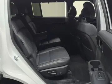 2024 Hyundai Santa Fe с пробегом 24 605 км