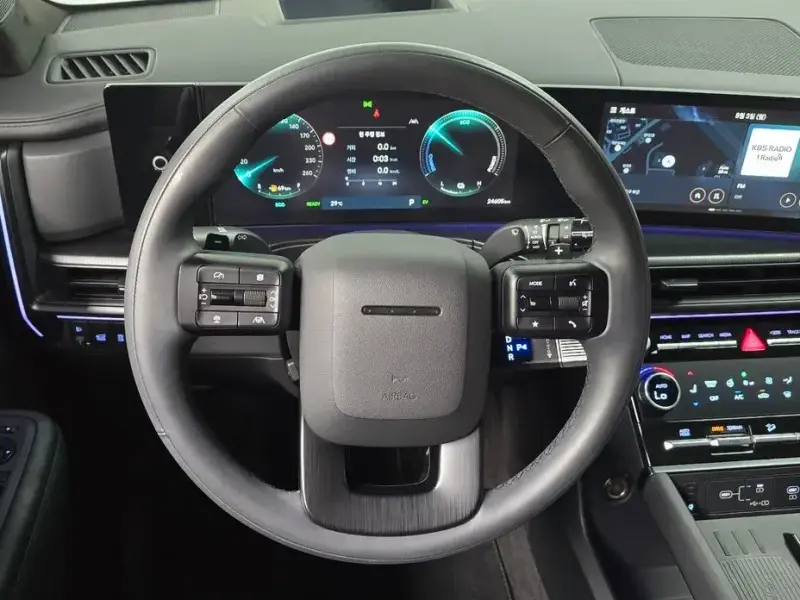 2024 Hyundai Santa Fe с пробегом 24 605 км