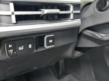 2025 Hyundai Santa Fe с пробегом 6 944 км