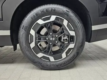 2025 Hyundai Santa Fe с пробегом 6 944 км