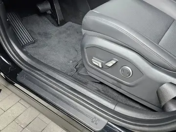 2025 Hyundai Santa Fe с пробегом 6 944 км