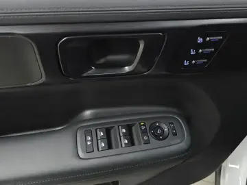 2024 Hyundai Santa Fe с пробегом 24 605 км