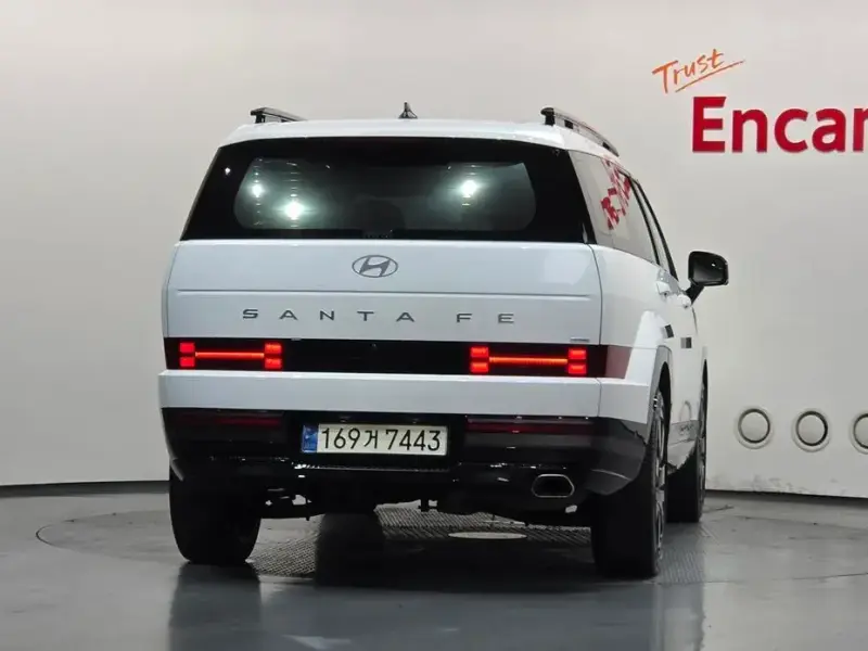 2024 Hyundai Santa Fe с пробегом 38 759 км