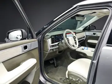 2024 Hyundai Santa Fe с пробегом 22 537 км