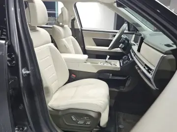 2024 Hyundai Santa Fe с пробегом 22 537 км