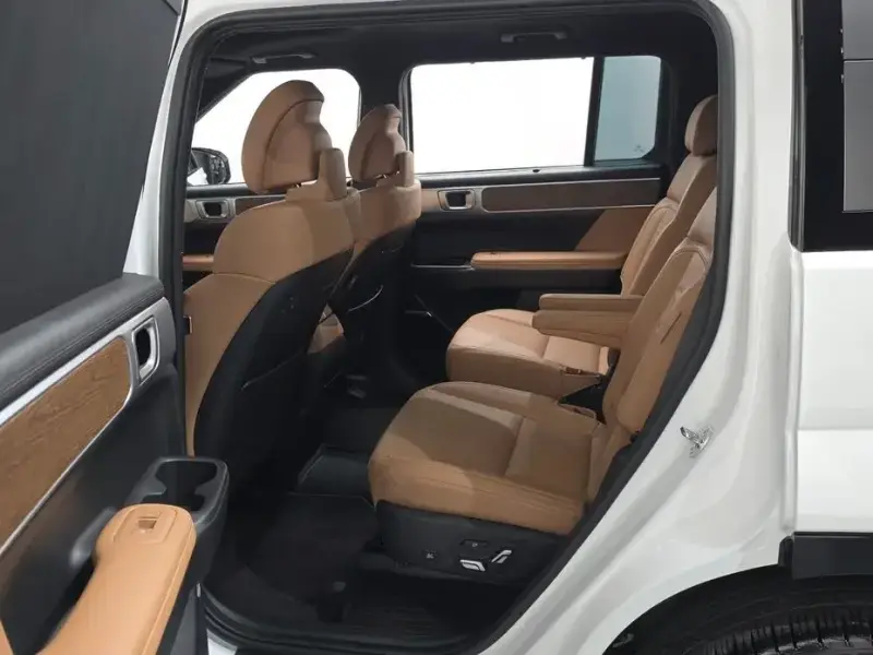 2024 Hyundai Santa Fe с пробегом 38 759 км