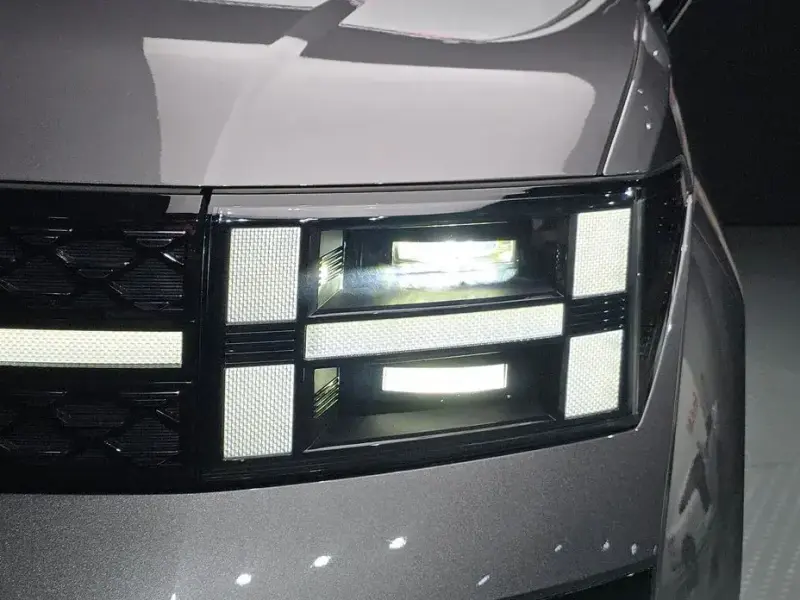 2024 Hyundai Santa Fe с пробегом 22 537 км