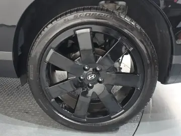 2024 Hyundai Santa Fe с пробегом 38 759 км
