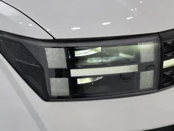 2024 Hyundai Santa Fe с пробегом 38 759 км