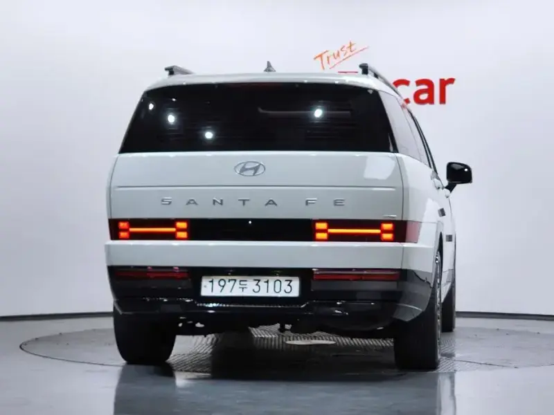 2023 Hyundai Santa Fe с пробегом 63 648 км