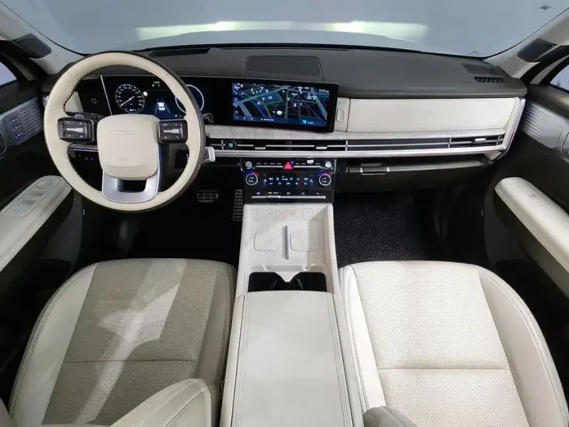 2023 Hyundai Santa Fe с пробегом 63 648 км