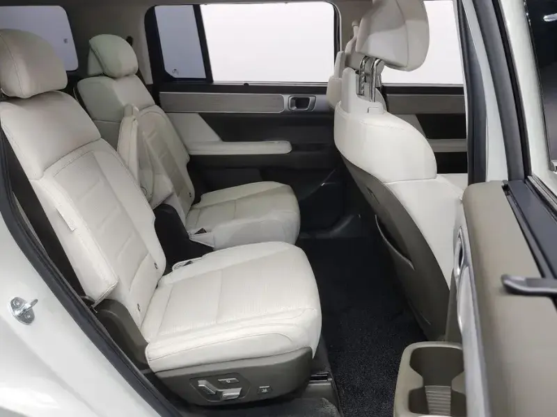 2023 Hyundai Santa Fe с пробегом 63 648 км
