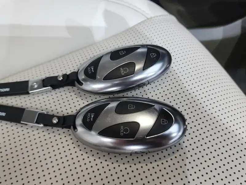2023 Hyundai Santa Fe с пробегом 63 648 км