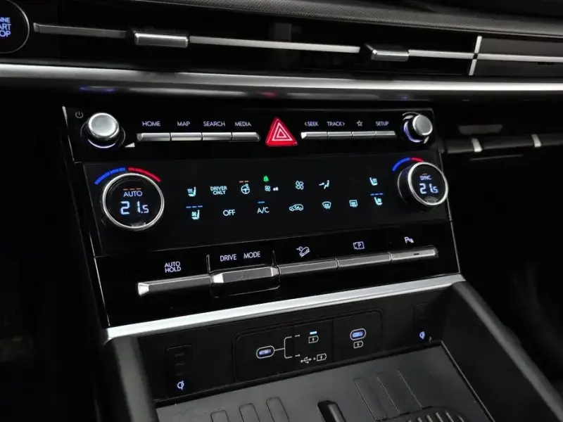 2025 Hyundai Santa Fe с пробегом 37 374 км