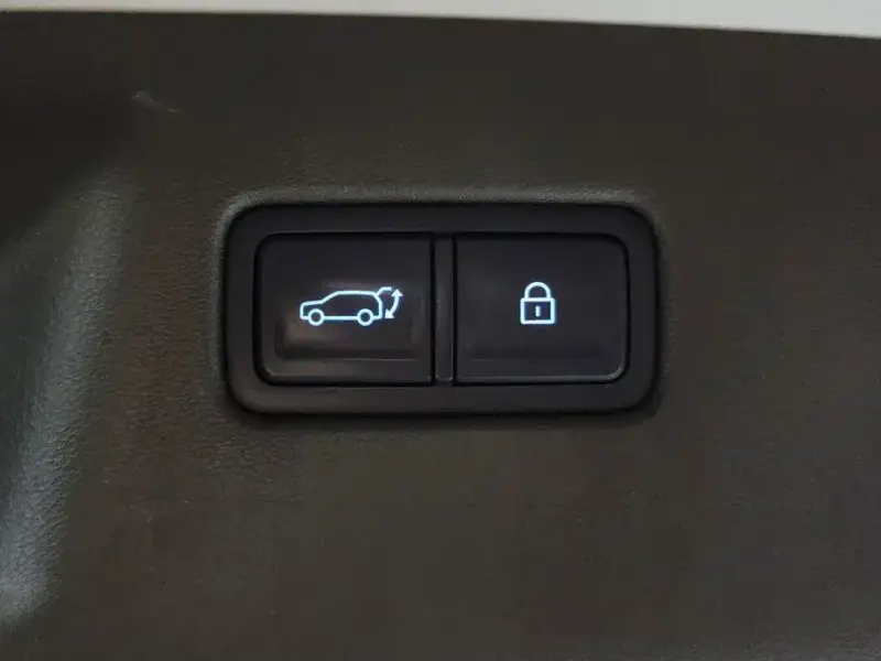 2023 Hyundai Santa Fe с пробегом 63 648 км