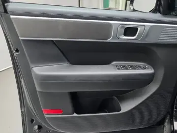2025 Hyundai Santa Fe с пробегом 37 374 км