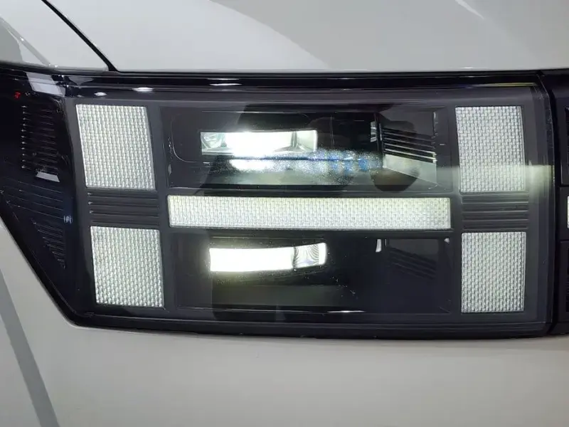 2023 Hyundai Santa Fe с пробегом 63 648 км