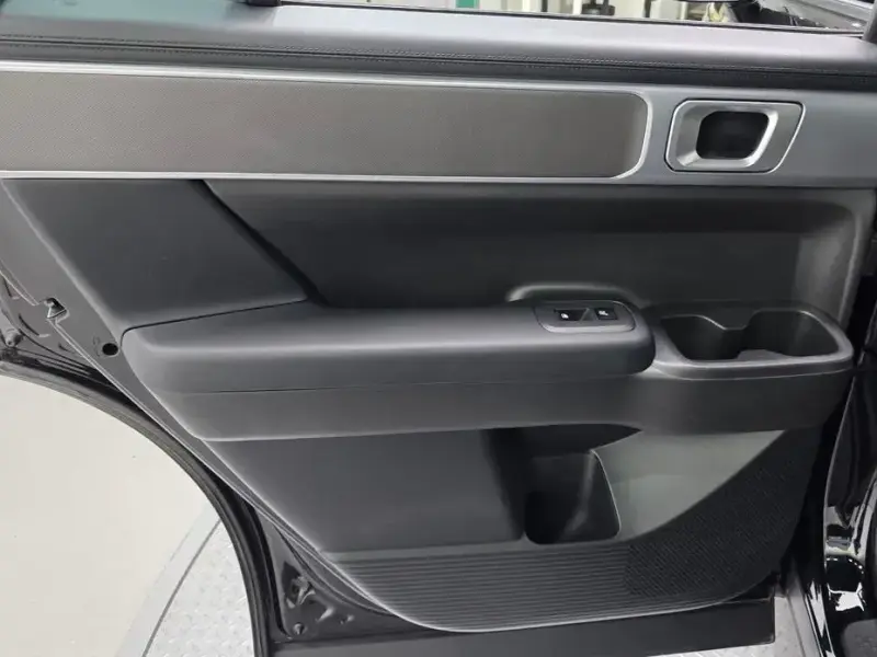 2025 Hyundai Santa Fe с пробегом 37 374 км