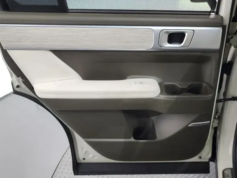 2023 Hyundai Santa Fe с пробегом 63 648 км