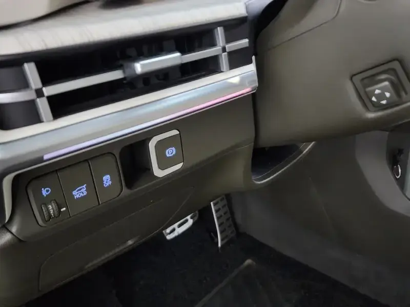 2023 Hyundai Santa Fe с пробегом 63 648 км