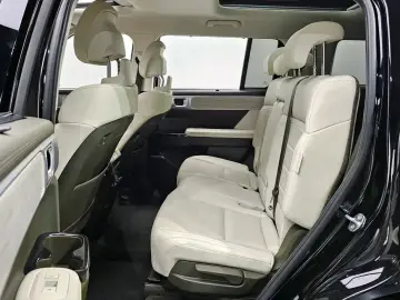 2024 Hyundai Santa Fe с пробегом 68 719 км