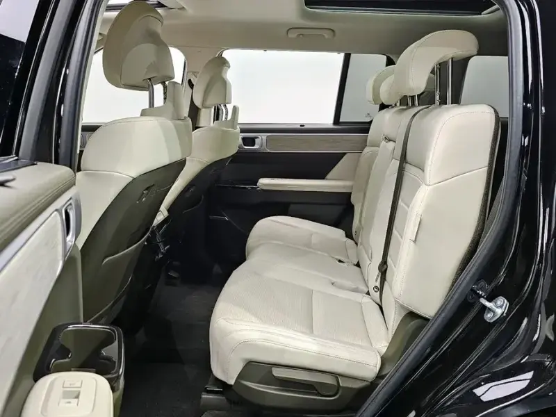 2024 Hyundai Santa Fe с пробегом 68 719 км