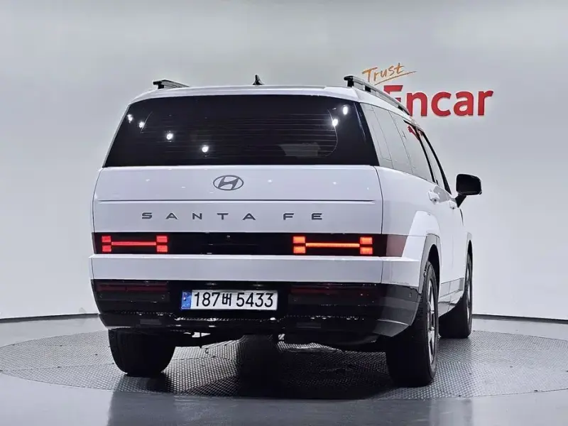 2024 Hyundai Santa Fe с пробегом 20 545 км