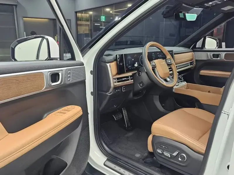 2024 Hyundai Santa Fe с пробегом 20 545 км