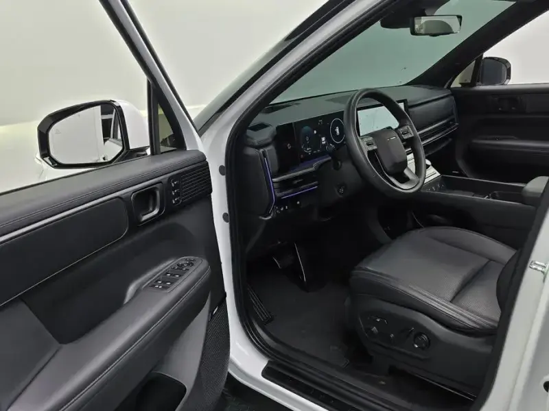2024 Hyundai Santa Fe с пробегом 12 394 км