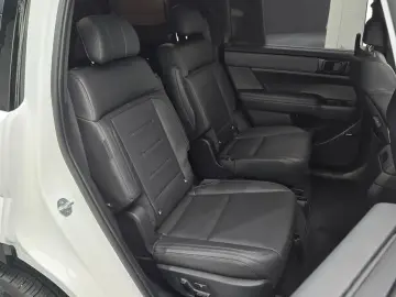 2024 Hyundai Santa Fe с пробегом 12 394 км