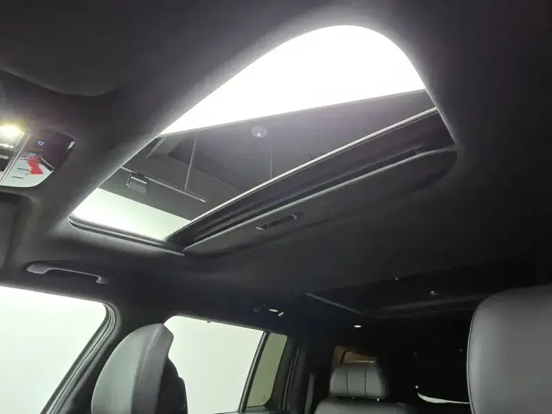 2024 Hyundai Santa Fe с пробегом 12 394 км