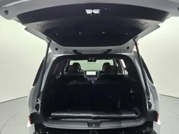 2024 Hyundai Santa Fe с пробегом 12 394 км