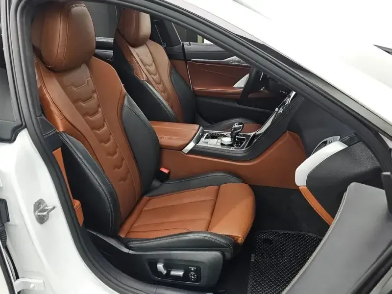 2025 BMW 8 серии с пробегом 58 643 км