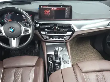 2023 BMW 6 серии с пробегом 43 928 км
